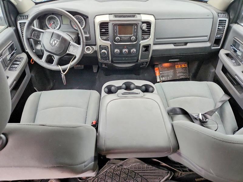 69226186 :رقم المزاد ، 1C6RR7TT3LS111878 vin ، 2020 Ram 1500 Classic مزاد بيع