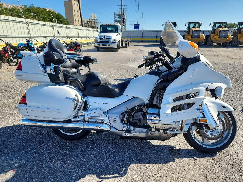 Aukcja sprzedaży 2005 Honda Gl1800, vin: 1HFSC47415A401354, numer aukcji: 69226026