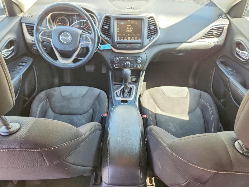 67141286 :رقم المزاد ، 1C4PJLCB0FW771073 vin ، 2015 Jeep Cherokee مزاد بيع
