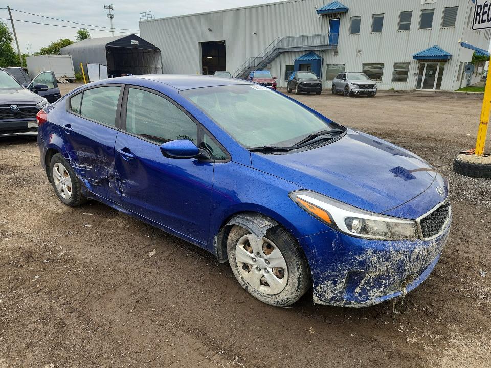 2017 Kia Forte მანქანა იყიდება აუქციონზე, vin: 3KPFK4A77HE089589, აუქციონის ნომერი: 68157036