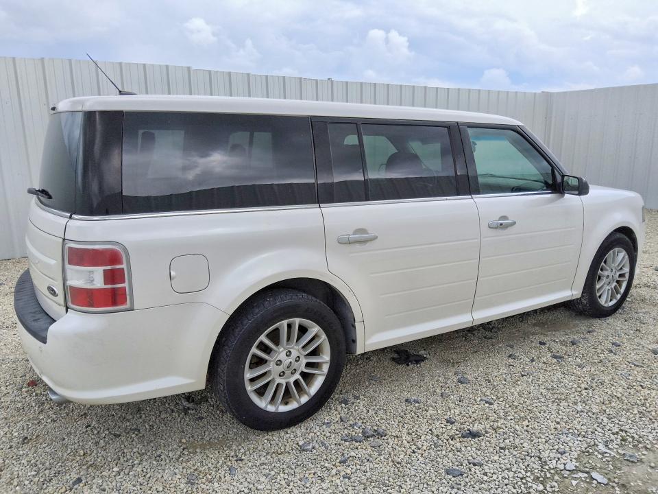 69360986 :رقم المزاد ، 2FMGK5C87FBA06193 vin ، 2015 Ford Flex مزاد بيع