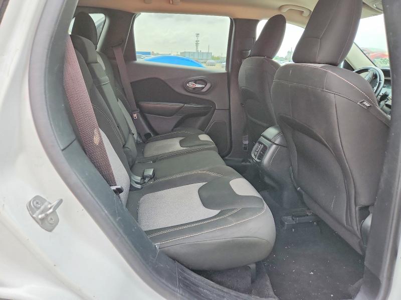 Продаж на аукціоні авто 2014 Jeep Cherokee, vin: 1C4PJMCB1EW223393, номер лоту: 68780166