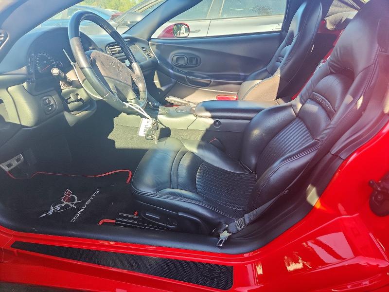 68203396 :رقم المزاد ، 1G1YY32G035135048 vin ، 2003 Chevrolet Corvette مزاد بيع