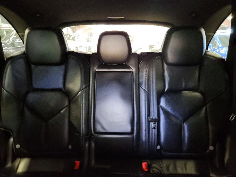 70686746 :رقم المزاد ، WP1AB2A23CLA44859 vin ، 2012 Porsche Cayenne مزاد بيع