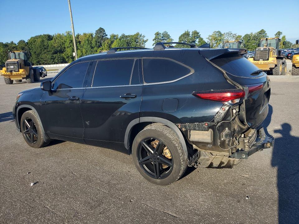 2021 Toyota Highlander მანქანა იყიდება აუქციონზე, vin: 5TDHBRCH6MS521357, აუქციონის ნომერი: 68678236