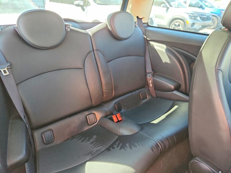 2011 Mini Cooper მანქანა იყიდება აუქციონზე, vin: WMWSU3C56BT251819, აუქციონის ნომერი: 69632676