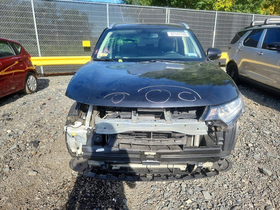 Продажа на аукционе авто 2019 Mitsubishi Outlander, vin: JA4AZ3A36KZ042105, номер лота: 67147746