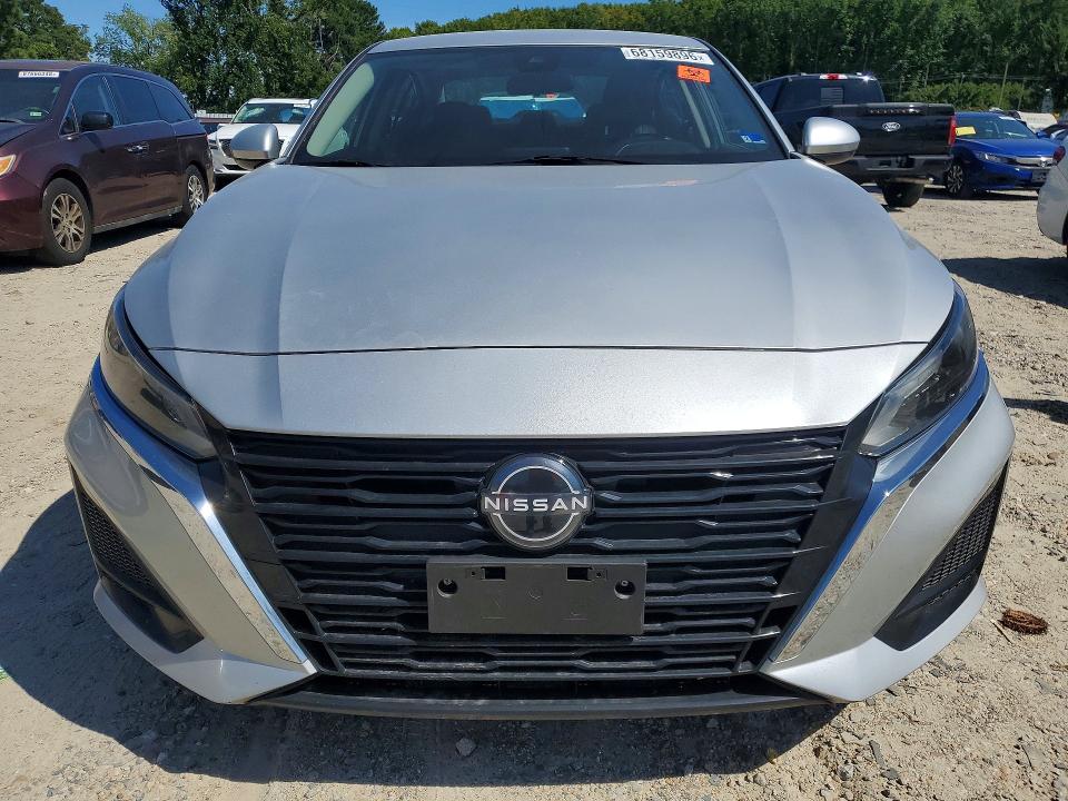 68159896 :رقم المزاد ، 1N4BL4DV8PN323132 vin ، 2023 Nissan Altima مزاد بيع