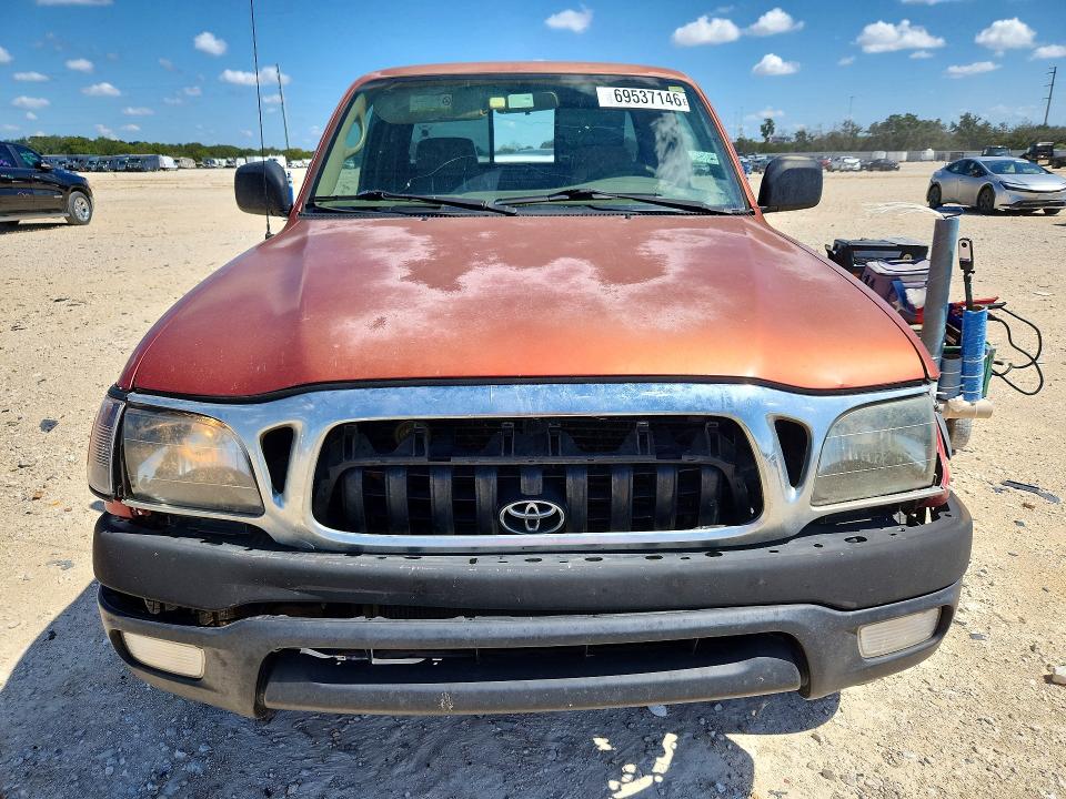 69537146 :رقم المزاد ، 5TESN92N71Z857408 vin ، 2001 Toyota Tacoma مزاد بيع