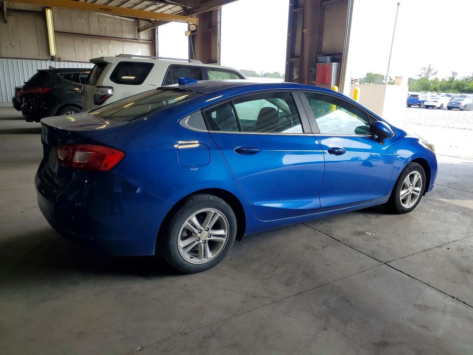 68136416 :رقم المزاد ، 1G1BE5SM2G7297984 vin ، 2016 Chevrolet Cruze مزاد بيع