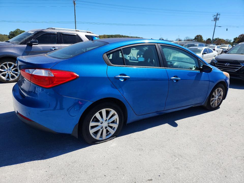 2014 Kia Forte მანქანა იყიდება აუქციონზე, vin: KNAFX4A6XE5091804, აუქციონის ნომერი: 70890516