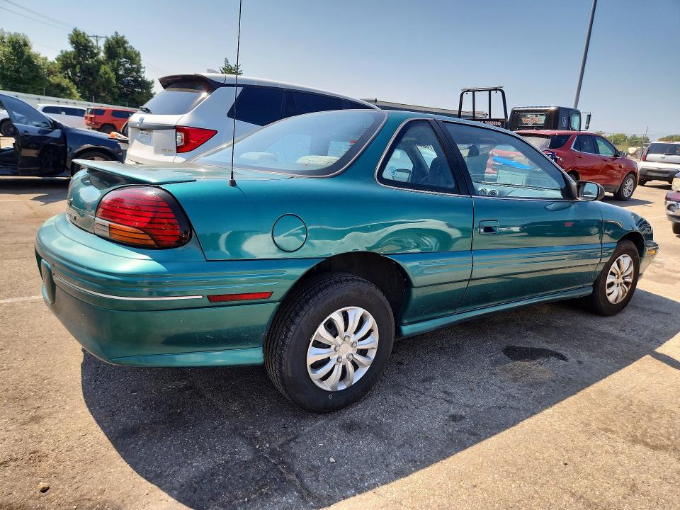 1998 Pontiac Grand Am მანქანა იყიდება აუქციონზე, vin: 1G2NE12T2WC766411, აუქციონის ნომერი: 67256796