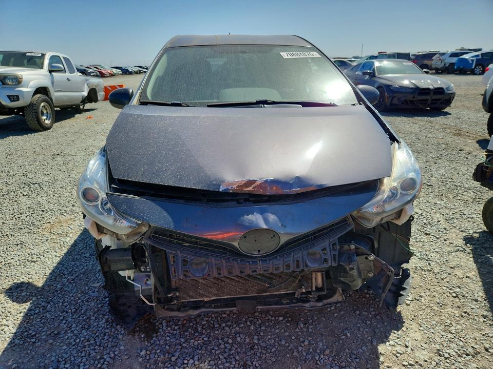 70884876 :رقم المزاد ، JTDZN3EU0FJ038689 vin ، 2015 Toyota Prius V مزاد بيع