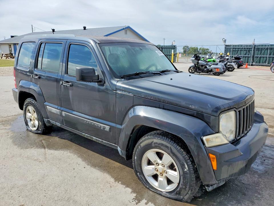 69647426 :رقم المزاد ، 1C4PJMAK9CW161502 vin ، 2012 Jeep Liberty مزاد بيع