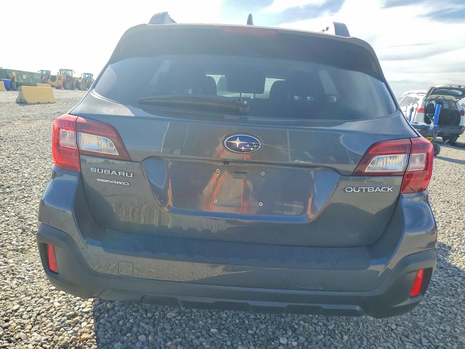 67916536 :رقم المزاد ، 4S4BSAHCXJ3243690 vin ، 2018 Subaru Outback مزاد بيع