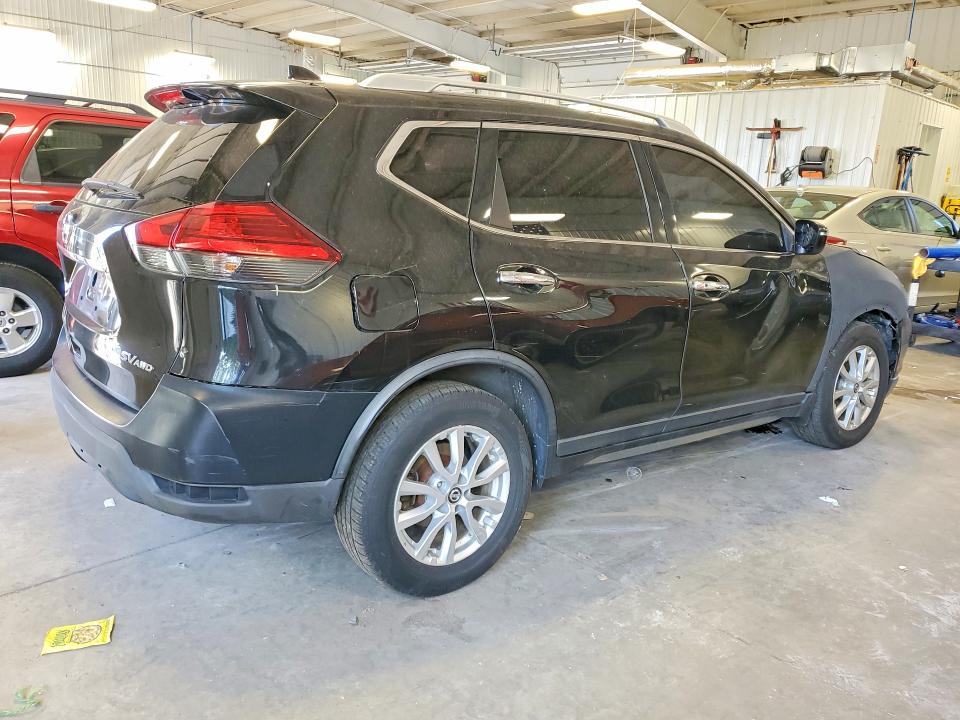 Продаж на аукціоні авто 2017 Nissan Rogue, vin: KNMAT2MV5HP591619, номер лоту: 67731826