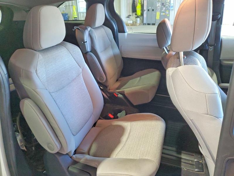 2025 Toyota Sienna მანქანა იყიდება აუქციონზე, vin: 5TDKSKFC3SS175889, აუქციონის ნომერი: 69009036