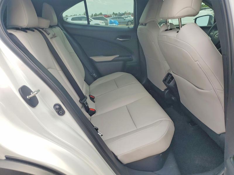 Продажа на аукционе авто 2025 Lexus Ux 300h, vin: JTHYBJAH2S2026712, номер лота: 67718926