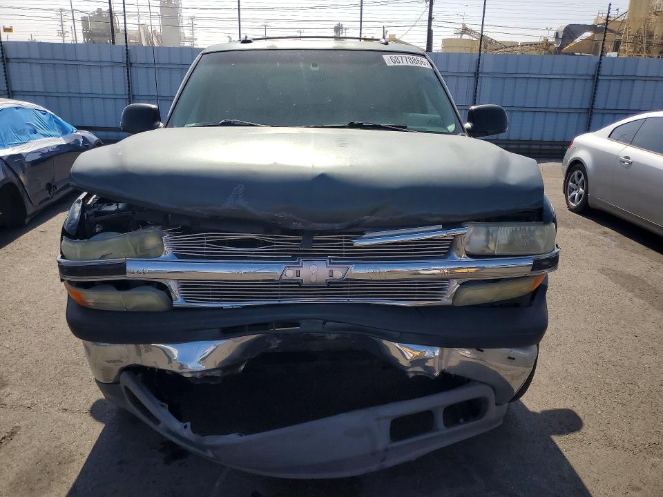 Продаж на аукціоні авто 2003 Chevrolet Suburban, vin: 1GNEC16T43J267104, номер лоту: 68778866