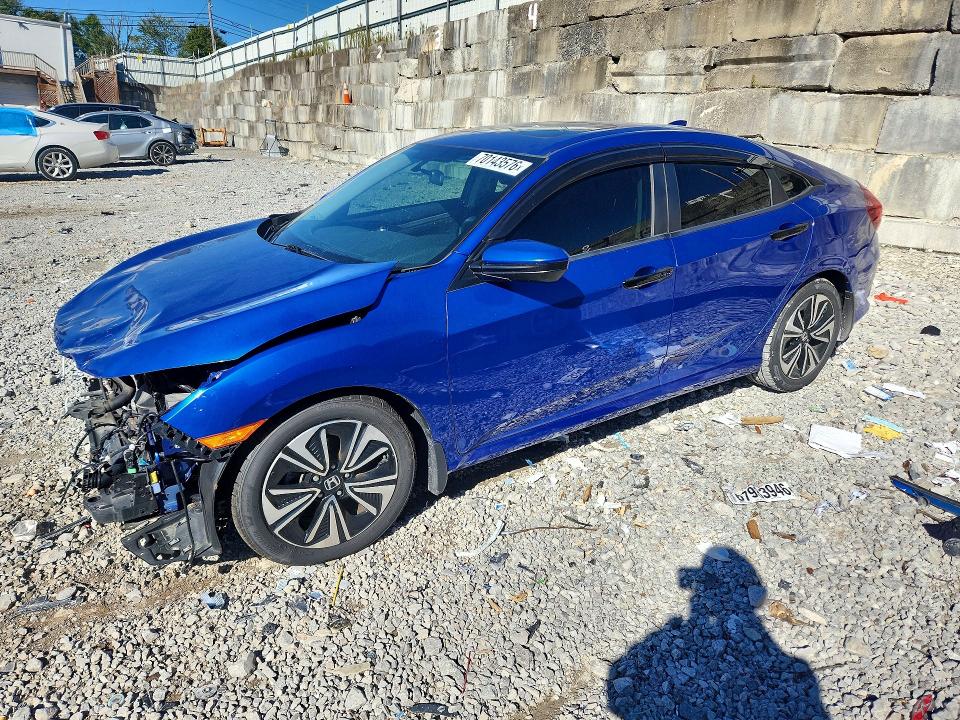 Продаж на аукціоні авто 2018 Honda Civic, vin: JHMFC1F35JX039649, номер лоту: 70143576