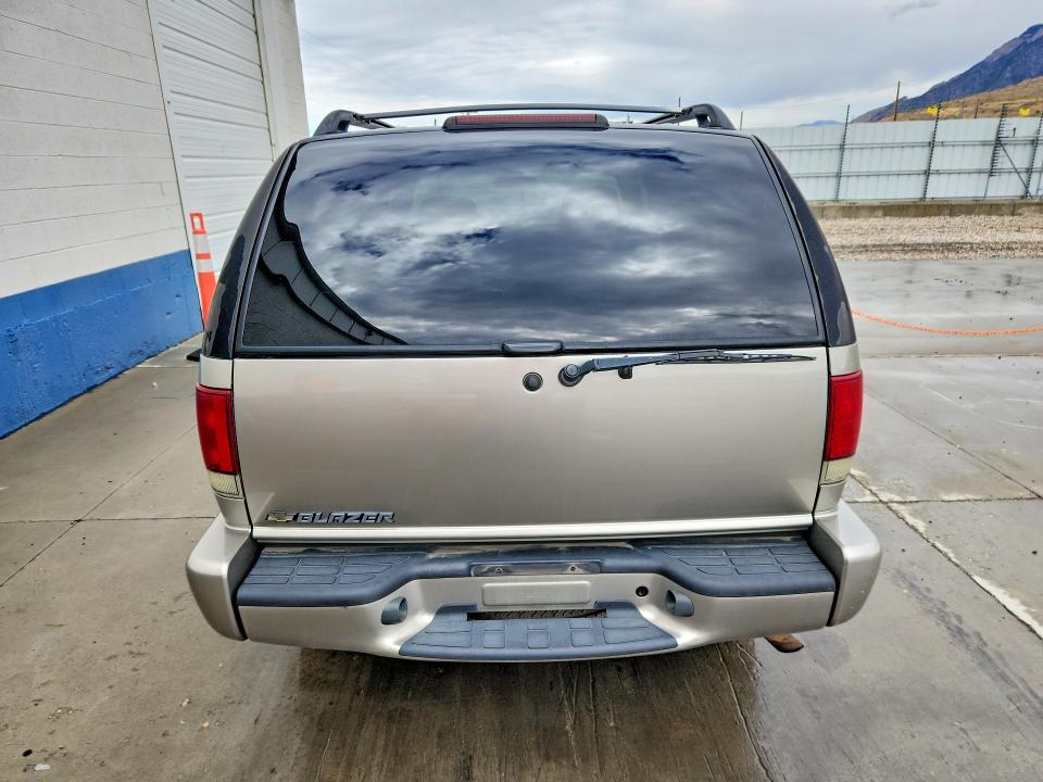 Продаж на аукціоні авто 2004 Chevrolet Blazer, vin: 1GNDT13X64K162031, номер лоту: 69645926