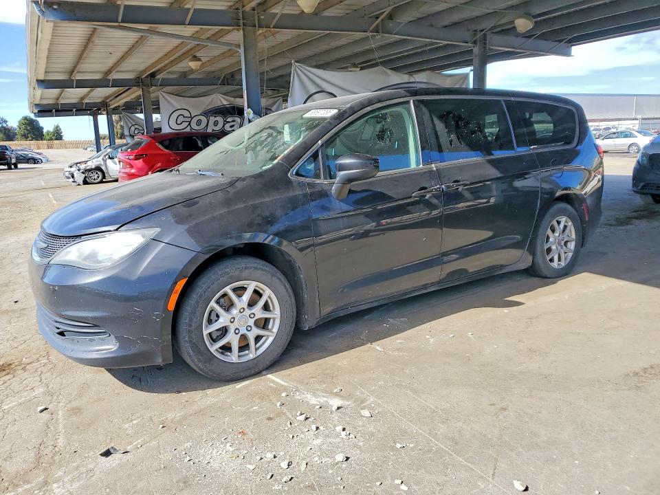2018 Chrysler Pacifica მანქანა იყიდება აუქციონზე, vin: 2C4RC1DG3JR136237, აუქციონის ნომერი: 68697086