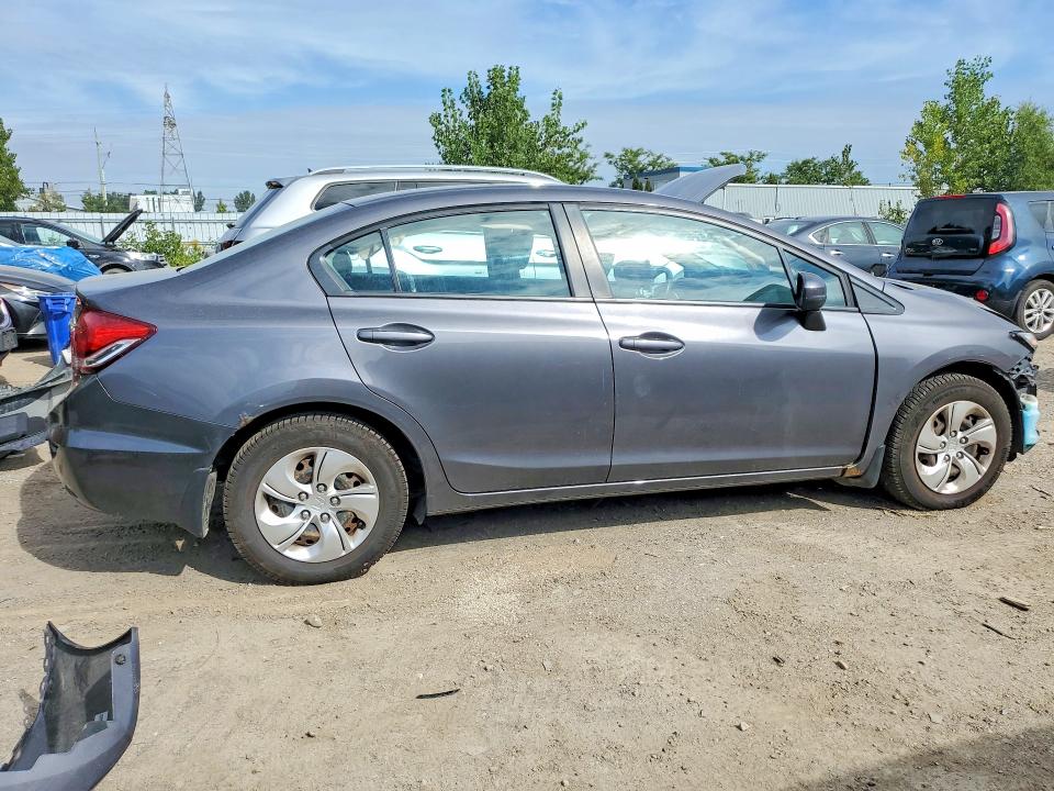 Продаж на аукціоні авто 2015 Honda Civic, vin: 2HGFB2F49FH056986, номер лоту: 68415686
