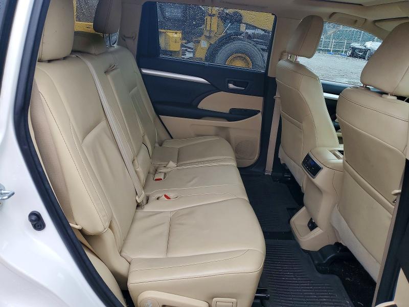 Aukcja sprzedaży 2015 Toyota Highlander, vin: 5TDJKRFH7FS120657, numer aukcji: 68061236