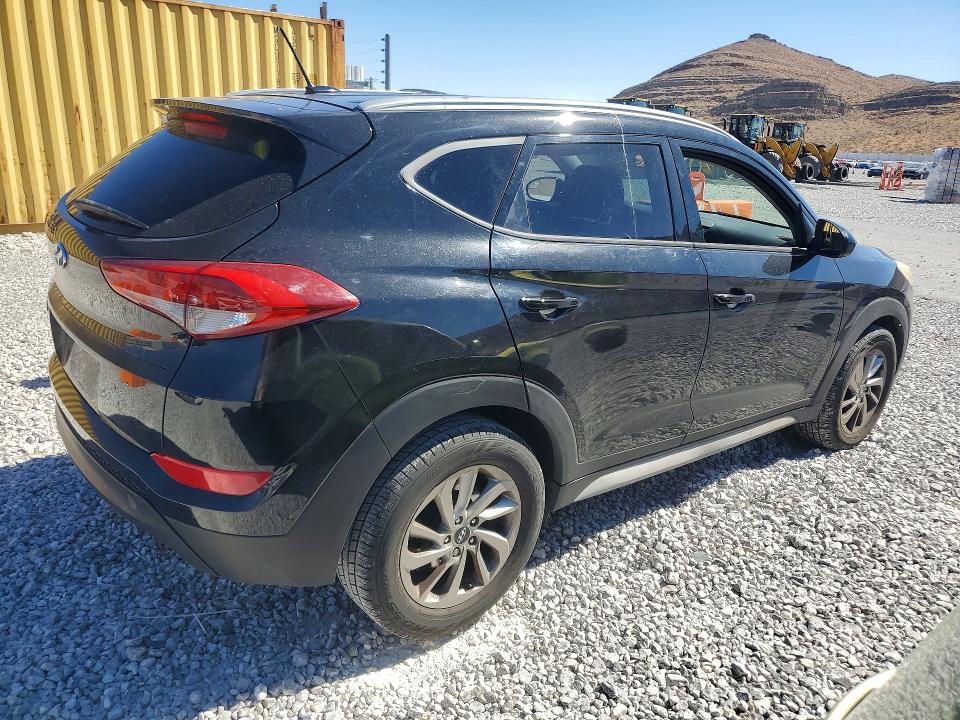 Продажа на аукционе авто 2017 Hyundai Tucson, vin: KM8J33A41HU565372, номер лота: 67699386