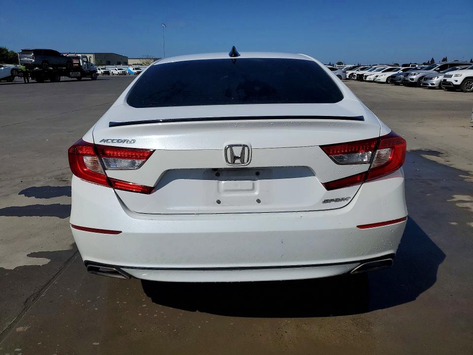 2022 Honda Accord მანქანა იყიდება აუქციონზე, vin: 1HGCV1F31NA060152, აუქციონის ნომერი: 69062076