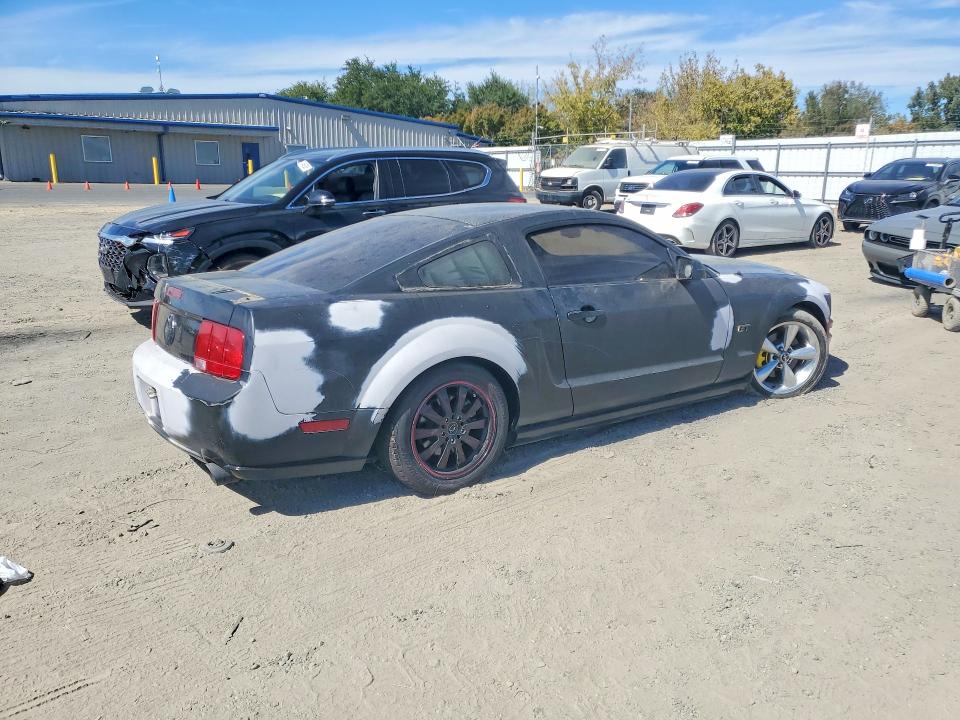 70713356 :رقم المزاد ، 1ZVHT82H975227533 vin ، 2007 Ford Mustang مزاد بيع