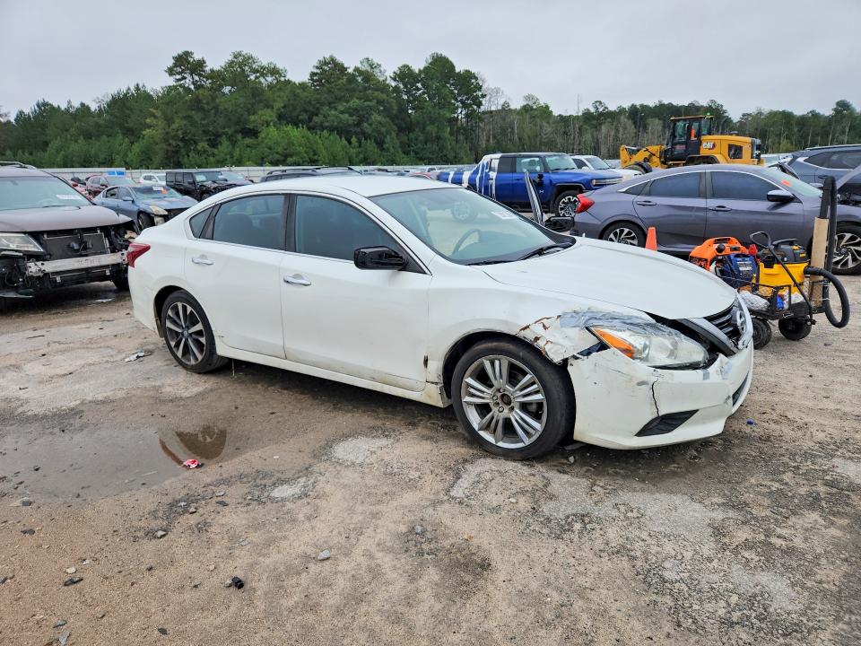 70001356 :رقم المزاد ، 1N4AL3AP7HN342395 vin ، 2017 Nissan Altima مزاد بيع