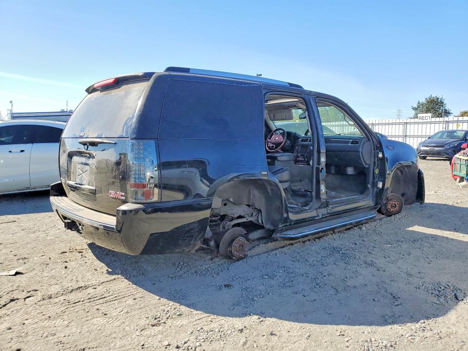 Продажа на аукционе авто 2007 Gmc Yukon, vin: 1GKFK63877J143626, номер лота: 70268606