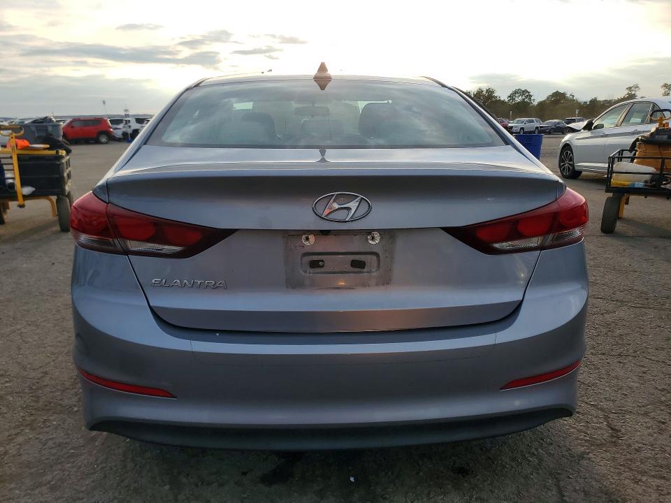 71379286 :رقم المزاد ، 5NPD84LF1HH003585 vin ، 2017 Hyundai Elantra مزاد بيع