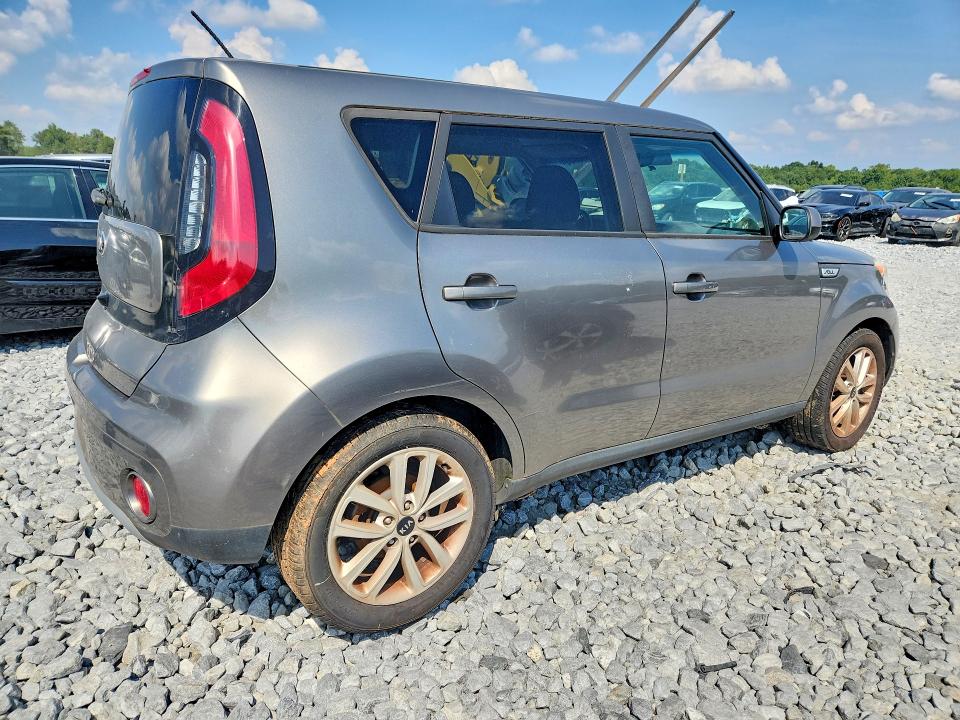 69138936 :رقم المزاد ، KNDJP3A57J7580920         vin ، 2018 Kia Soul مزاد بيع