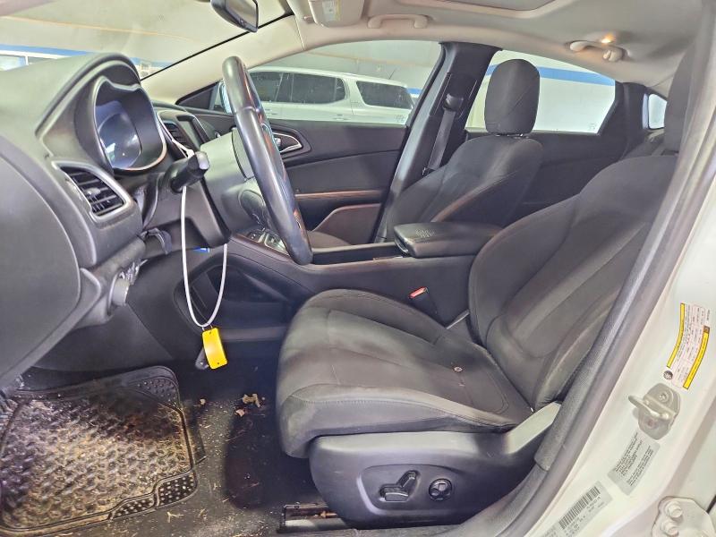 Продажа на аукционе авто 2016 Chrysler 200, vin: 1C3CCCAB2GN137349, номер лота: 71057726