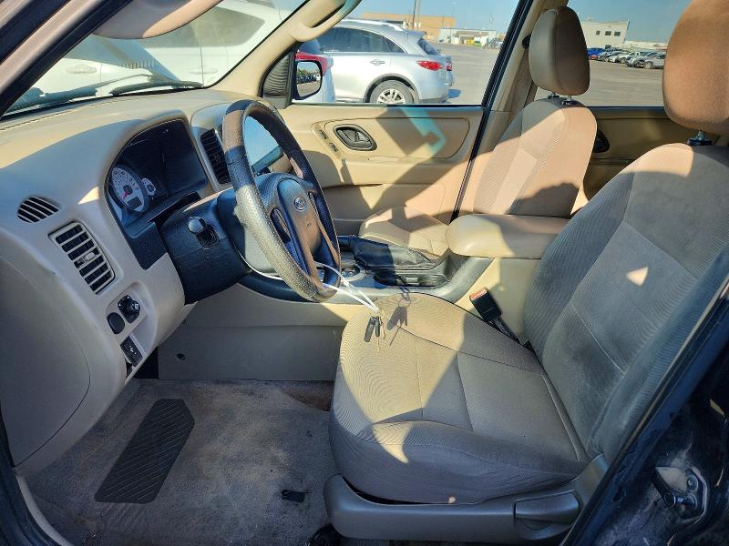 2005 Ford Escape მანქანა იყიდება აუქციონზე, vin: 1FMYU02Z15KD89208, აუქციონის ნომერი: 69395536