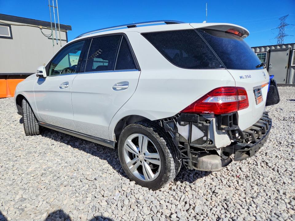 2015 Mercedes-benz Ml მანქანა იყიდება აუქციონზე, vin: 4JGDA5JB2FA557129, აუქციონის ნომერი: 67996336