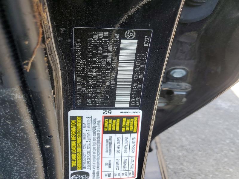 67193966 :رقم المزاد ، 4T1DAACKXSU588143 vin ، 2025 Toyota Camry مزاد بيع