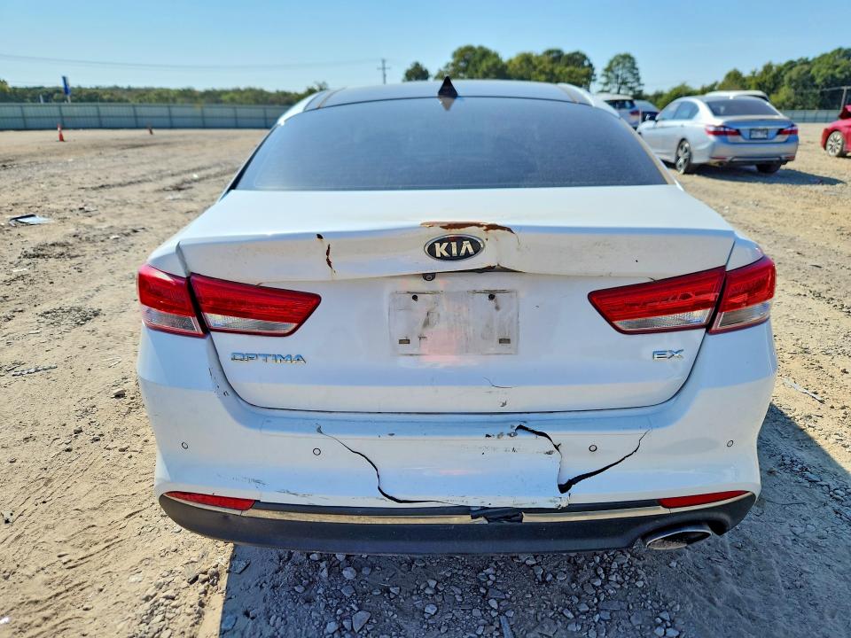 Продажа на аукционе авто 2016 Kia Optima, vin: 5XXGU4L38GG098784, номер лота: 70870176