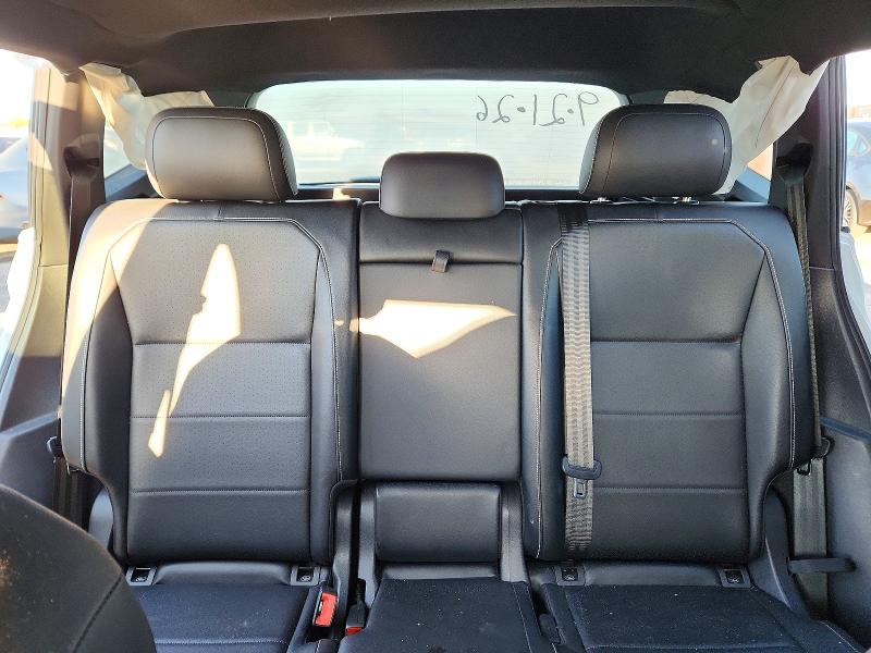 70026576 :رقم المزاد ، 3VV2B7AX4MM067194 vin ، 2021 Volkswagen Tiguan مزاد بيع