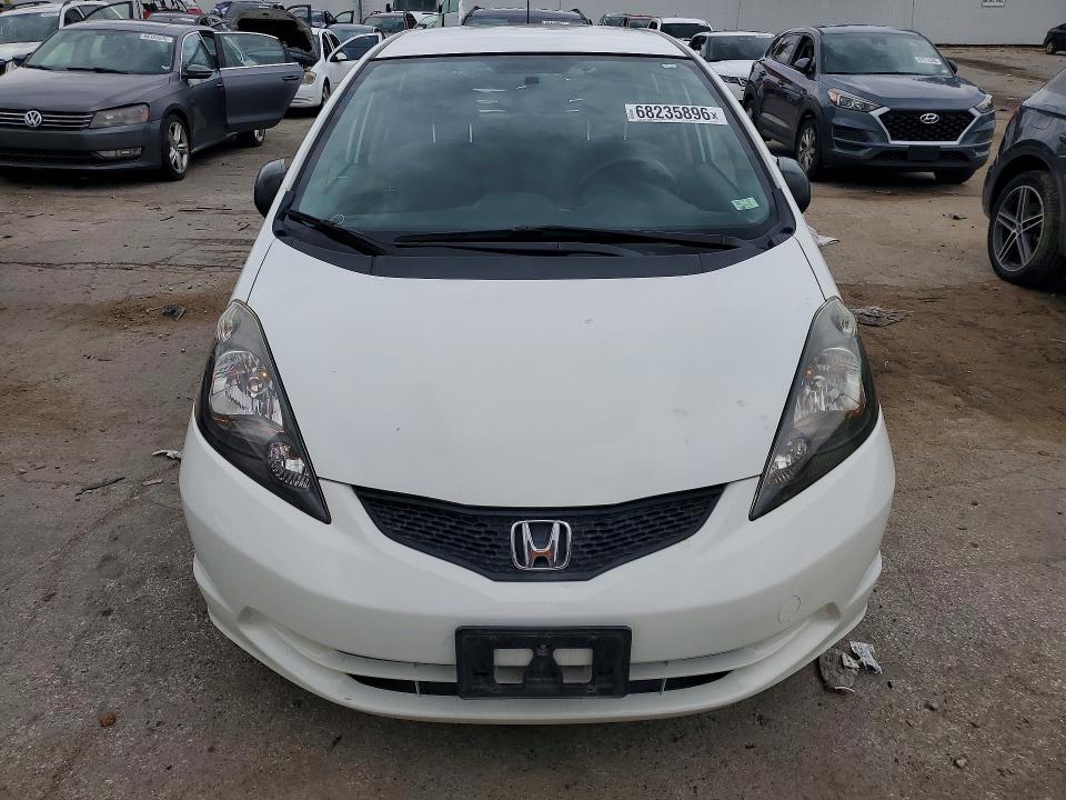 Продажа на аукционе авто 2011 Honda Fit, vin: JHMGE8H32BS009625, номер лота: 68235896