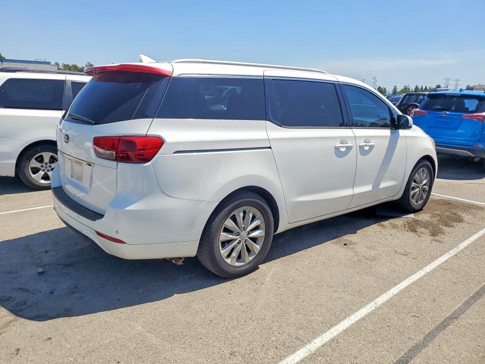 Продаж на аукціоні авто 2015 Kia Sedona, vin: KNDMC5C10F6045133, номер лоту: 68589886