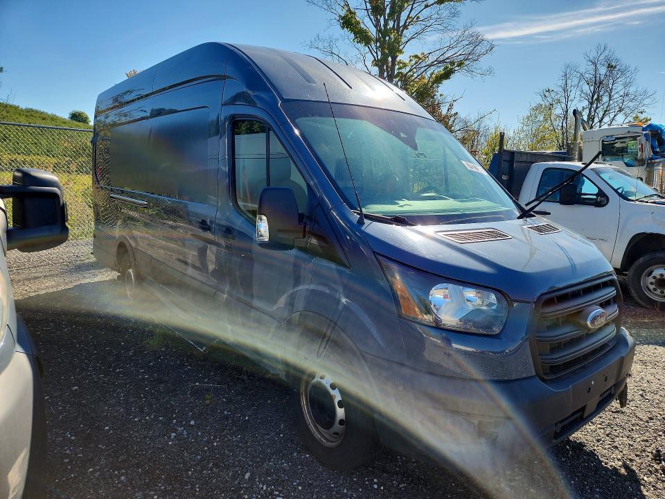 67937586 :رقم المزاد ، 1FTBR3X89LKB28371 vin ، 2020 Ford Transit 250 مزاد بيع