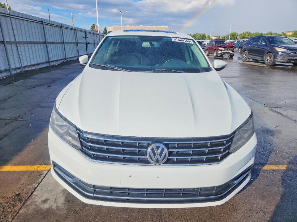 67500166 :رقم المزاد ، 1VWLA7A32KC012662 vin ، 2019 Volkswagen Passat مزاد بيع