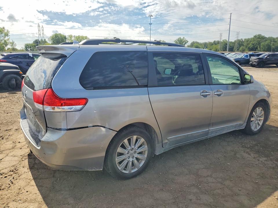 Продаж на аукціоні авто 2011 Toyota Sienna, vin: 5TDDK3DC9BS029482, номер лоту: 68237796