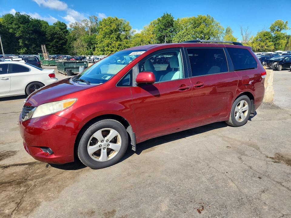 Aukcja sprzedaży 2011 Toyota Sienna, vin: 5TDKK3DC1BS106790, numer aukcji: 68096706