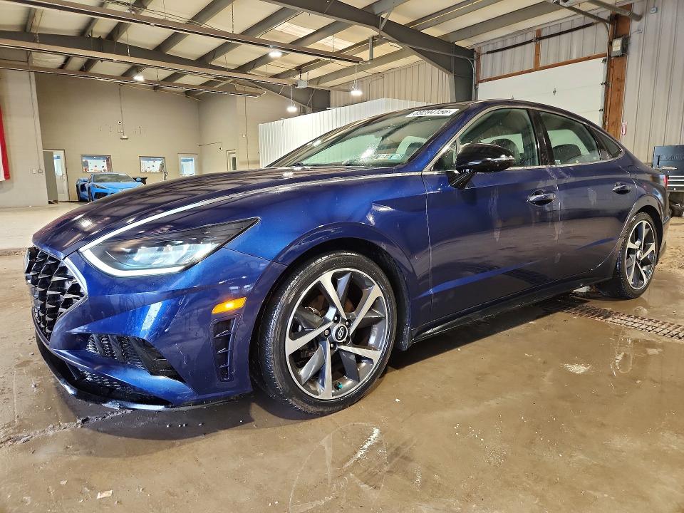 69294156 :رقم المزاد ، 5NPEJ4J26MH082075 vin ، 2021 Hyundai Sonata مزاد بيع