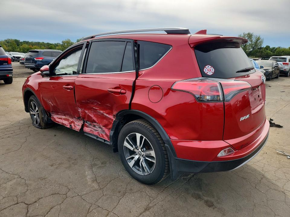 2017 Toyota Rav4 მანქანა იყიდება აუქციონზე, vin: JTMRFREV1HJ167911, აუქციონის ნომერი: 70067306