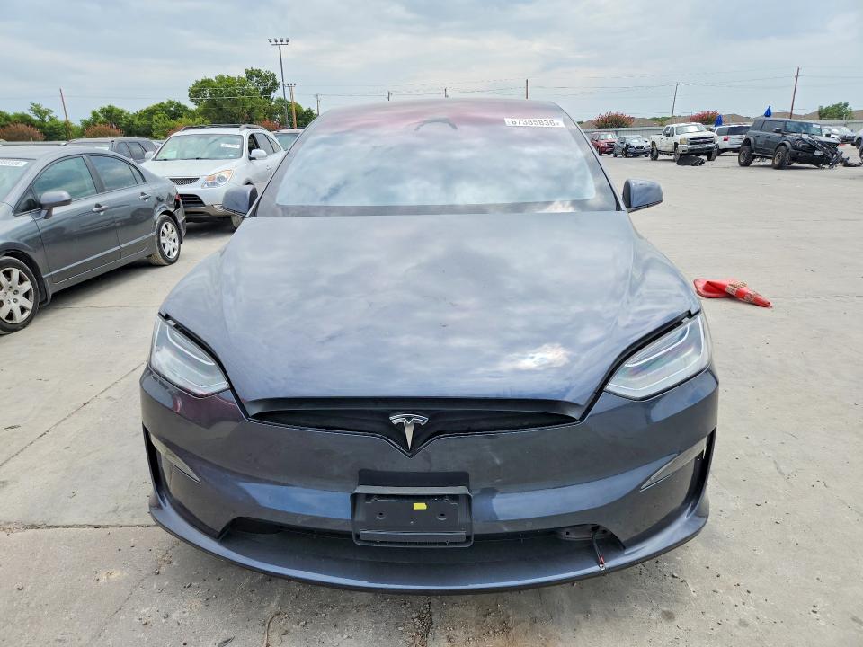 2023 Tesla Model X მანქანა იყიდება აუქციონზე, vin: 7SAXCBE60PF372421, აუქციონის ნომერი: 67385836